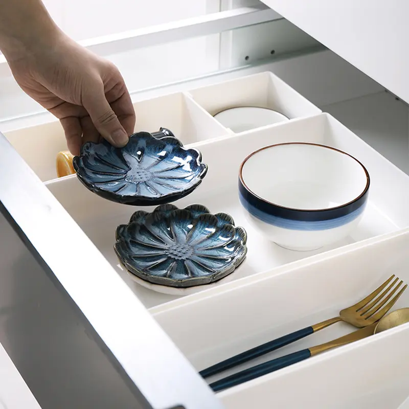 4-sizes-white-stackable-boxes-10 4-sizes-white-stackable-boxes-10