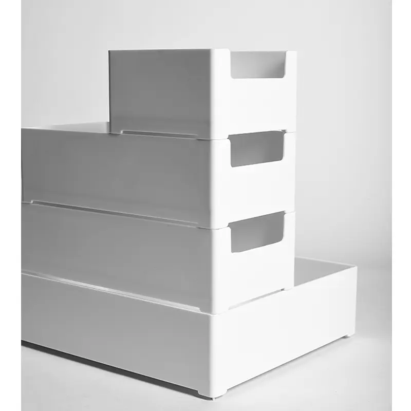 4-sizes-white-stackable-boxes-12 4-sizes-white-stackable-boxes-12