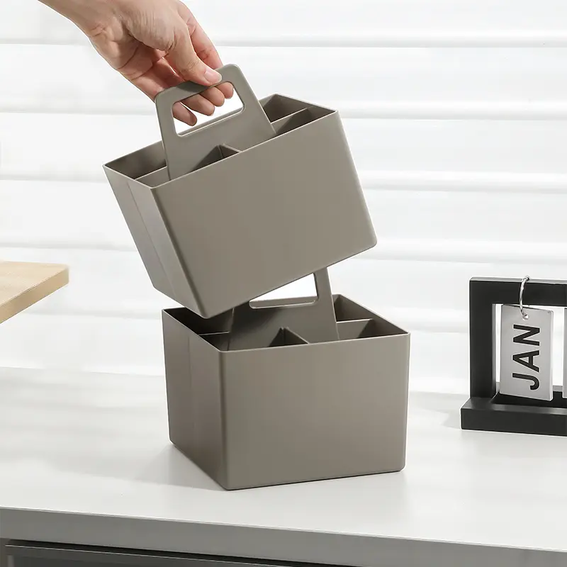 Stackable-storage-box-with-handle-7